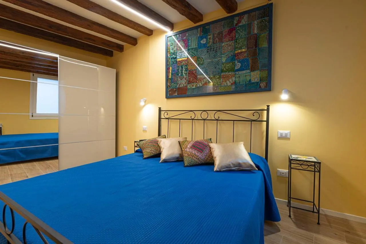 Deluxe Double Room In Venice Centre Guest house